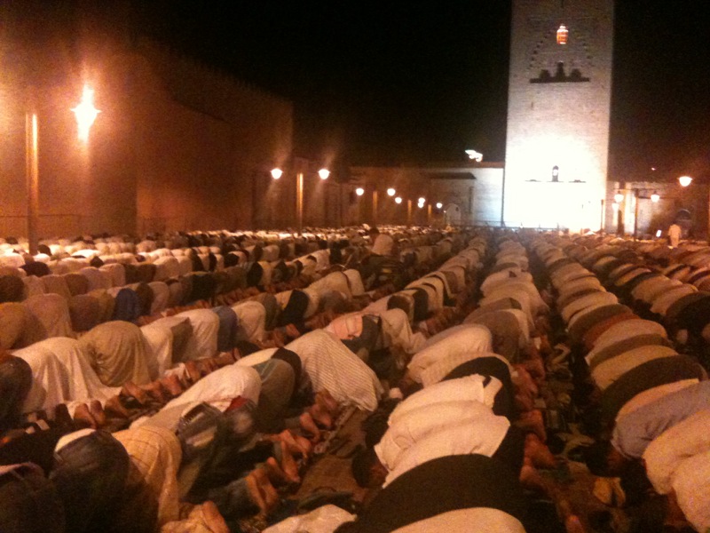Marocco - Marrakech - preghiera alla Koutoubia